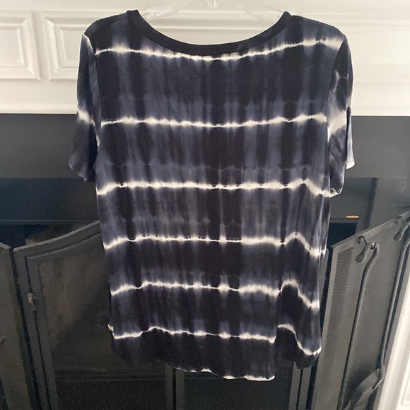 A. Gain Top by Chic Soul - Picture 2 of 5